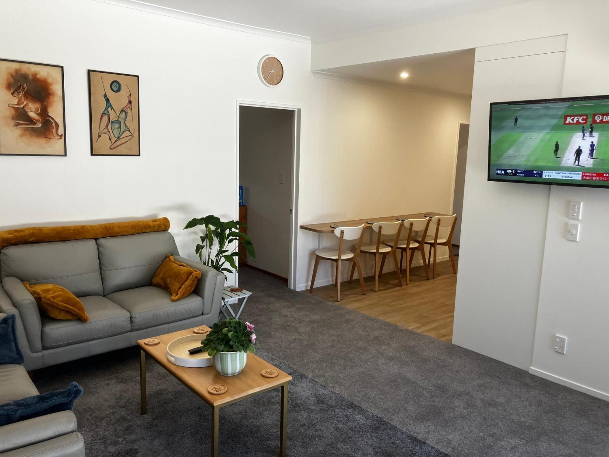 Close, Convenient & Comfortable Cambridge Bagian luar foto
